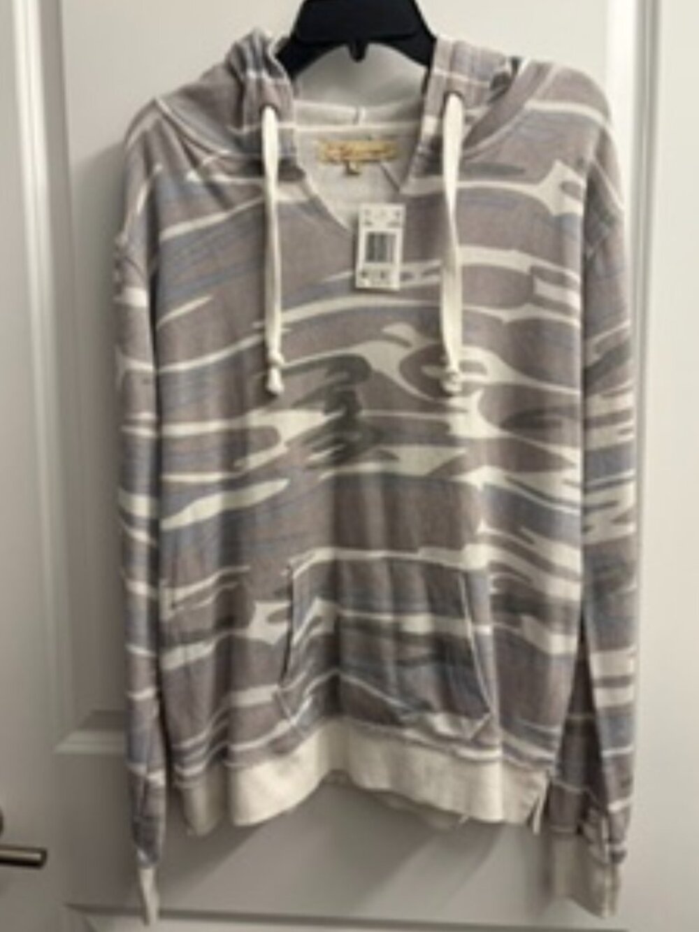 Vintage Havana Camo Hooded Sweatshirt_NWT